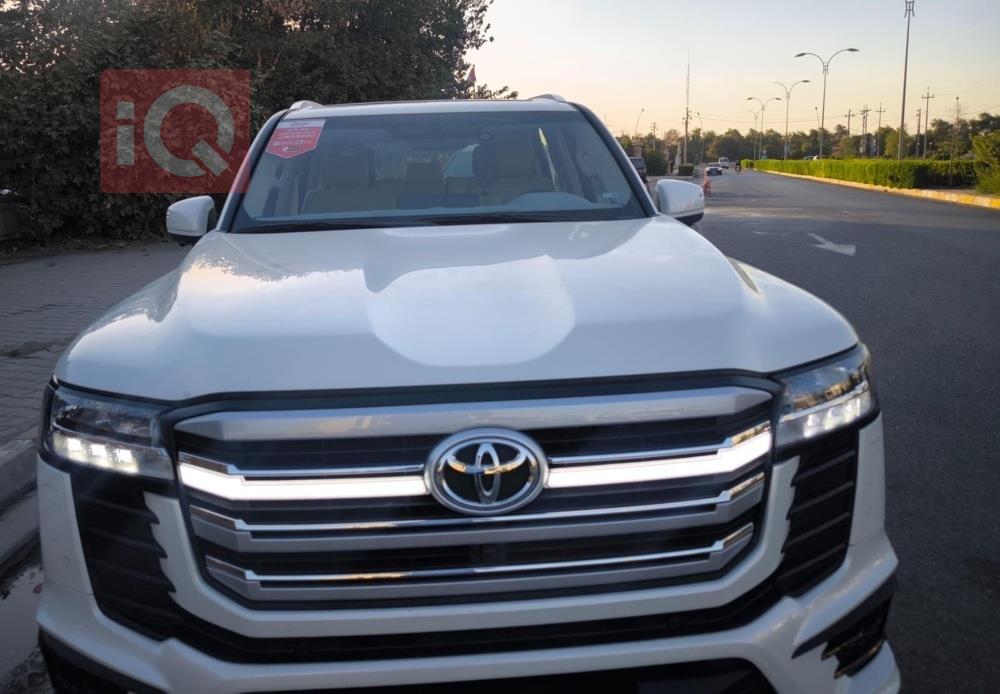 تويوتا لاندكروزر